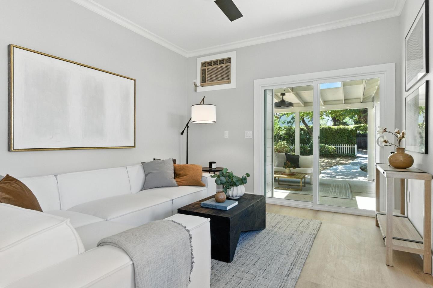 Detail Gallery Image 11 of 30 For 956 Bryant Way, Sunnyvale,  CA 94087 - 3 Beds | 2 Baths