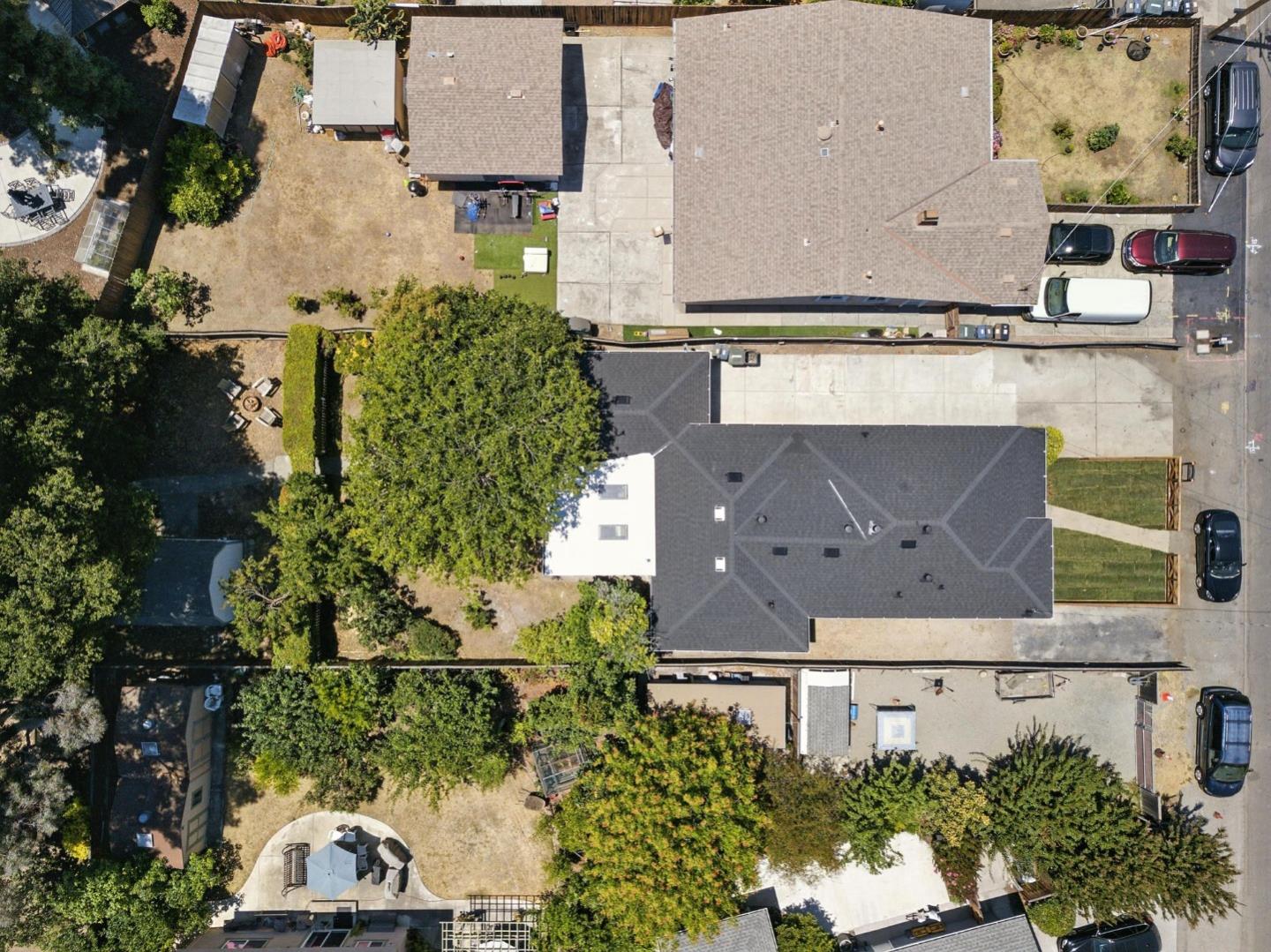 Detail Gallery Image 25 of 30 For 956 Bryant Way, Sunnyvale,  CA 94087 - 3 Beds | 2 Baths