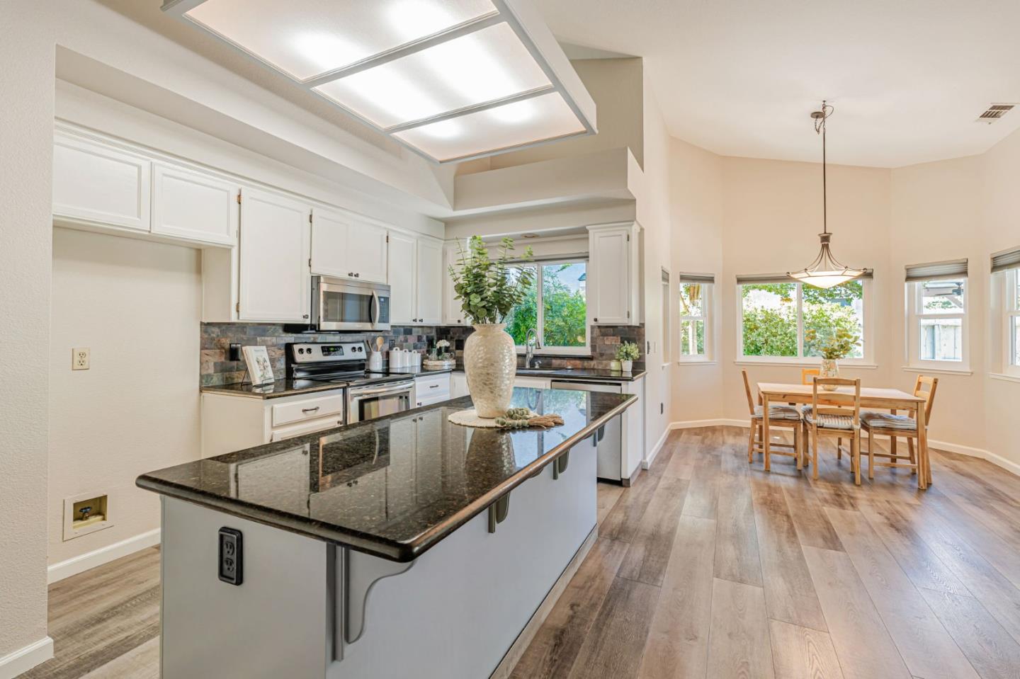 Detail Gallery Image 13 of 46 For 4025 Santa Maria Pl, Turlock,  CA 95382 - 3 Beds | 2 Baths