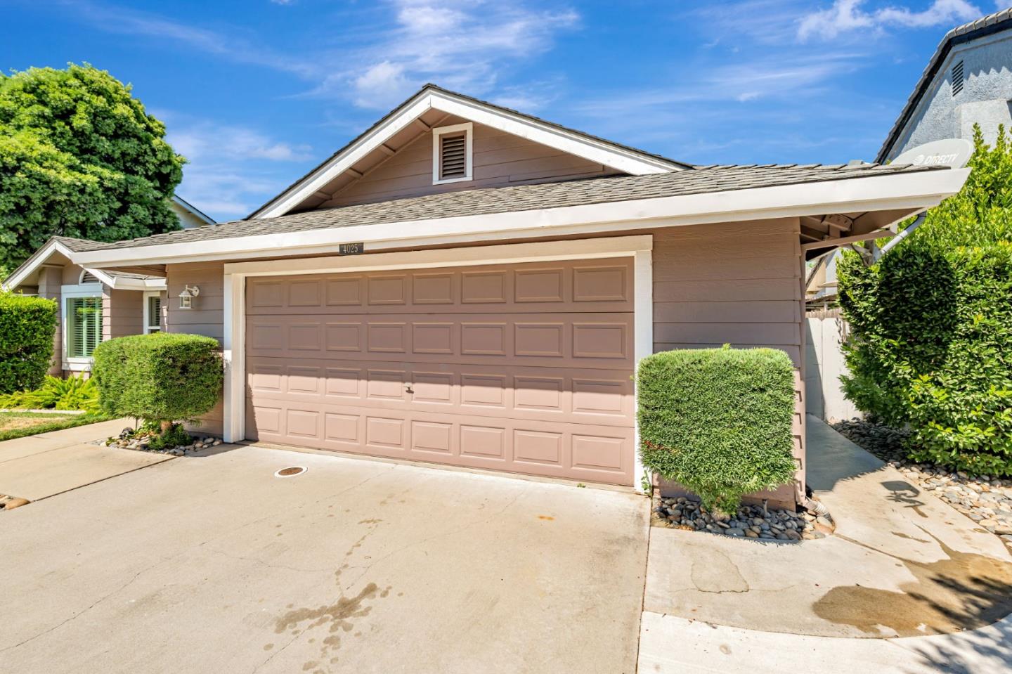Detail Gallery Image 2 of 46 For 4025 Santa Maria Pl, Turlock,  CA 95382 - 3 Beds | 2 Baths