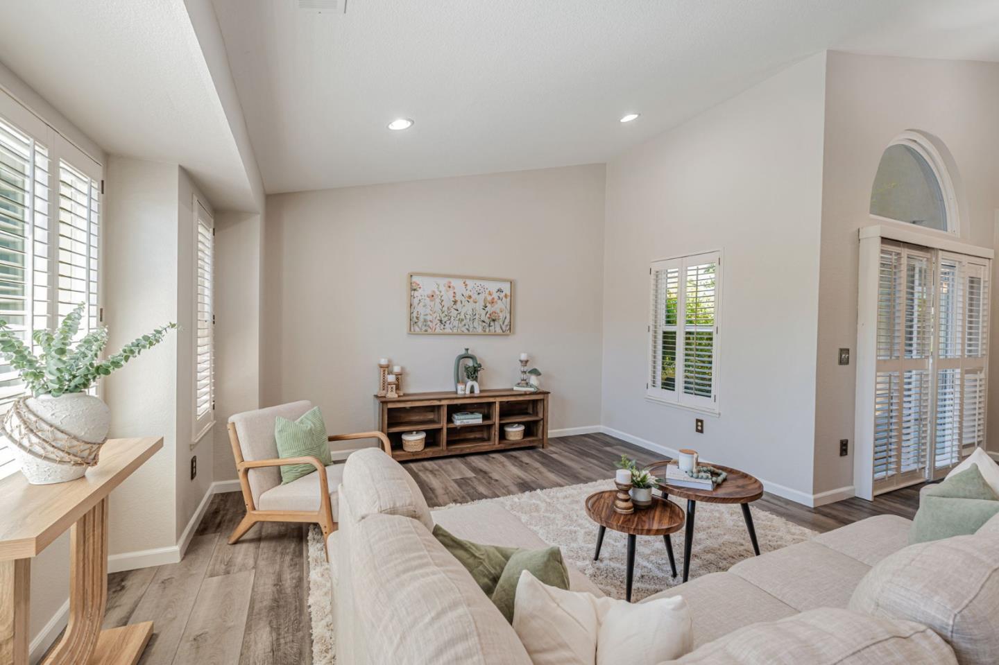 Detail Gallery Image 4 of 46 For 4025 Santa Maria Pl, Turlock,  CA 95382 - 3 Beds | 2 Baths