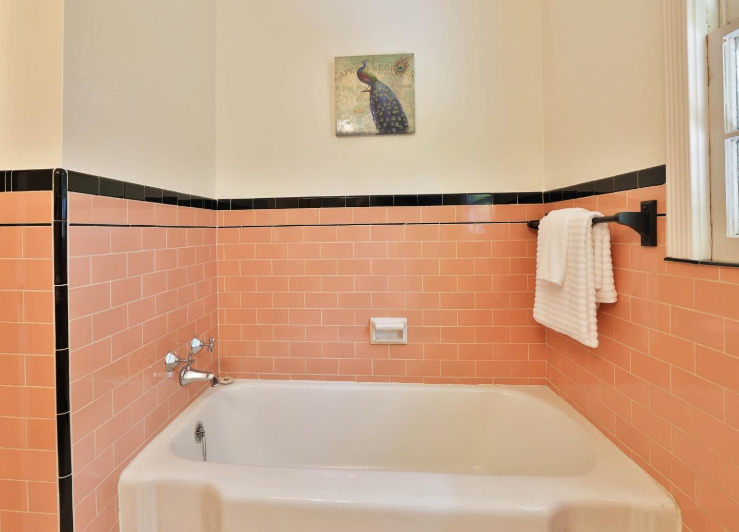 Detail Gallery Image 17 of 42 For 1621 Brittan Ave, San Carlos,  CA 94070 - 3 Beds | 1/1 Baths