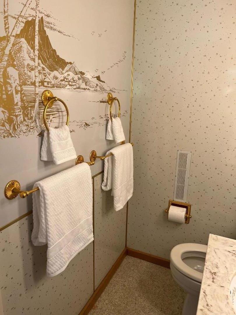 Detail Gallery Image 19 of 42 For 1621 Brittan Ave, San Carlos,  CA 94070 - 3 Beds | 1/1 Baths