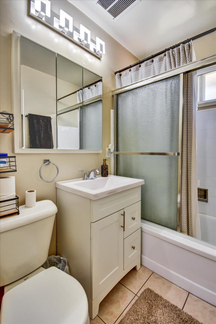 Detail Gallery Image 14 of 34 For 2012 Heatherdale Ave, San Jose,  CA 95128 - – Beds | – Baths