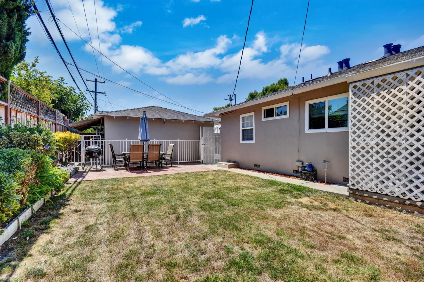 Detail Gallery Image 30 of 34 For 2012 Heatherdale Ave, San Jose,  CA 95128 - – Beds | – Baths