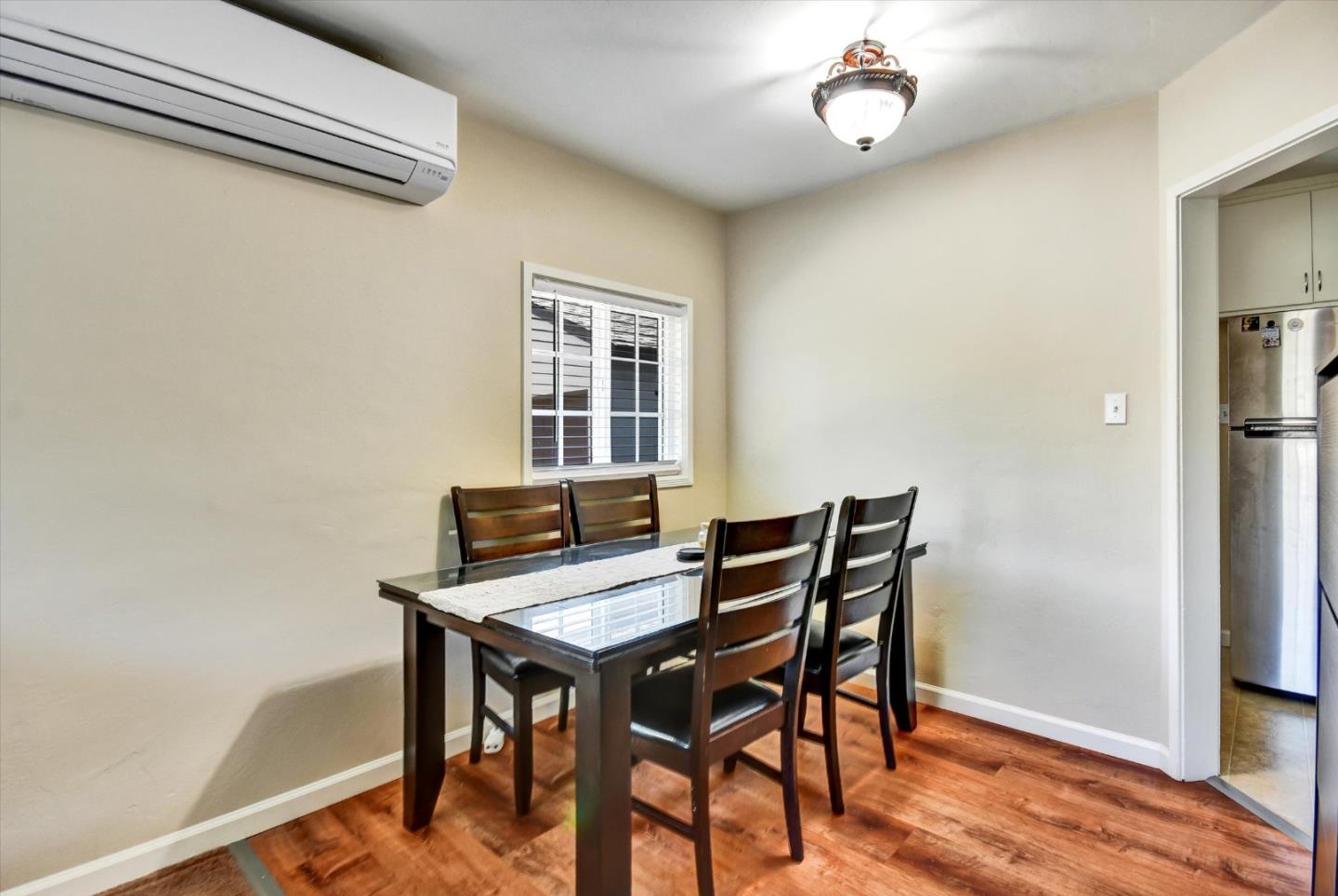Detail Gallery Image 8 of 34 For 2012 Heatherdale Ave, San Jose,  CA 95128 - – Beds | – Baths