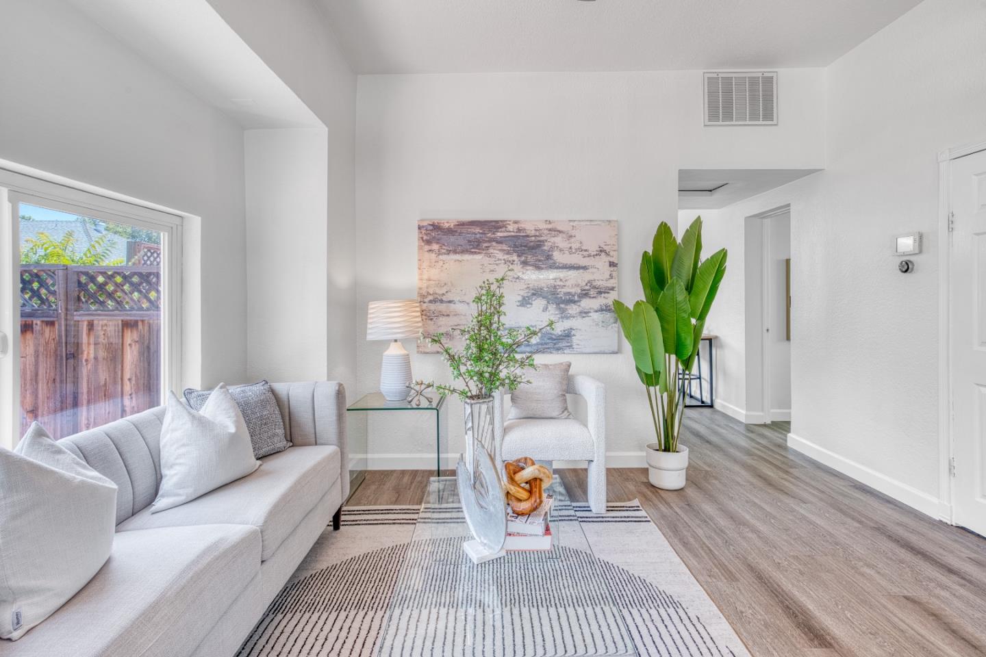 Detail Gallery Image 10 of 55 For 209 N 16th St, San Jose,  CA 95112 - 2 Beds | 2 Baths