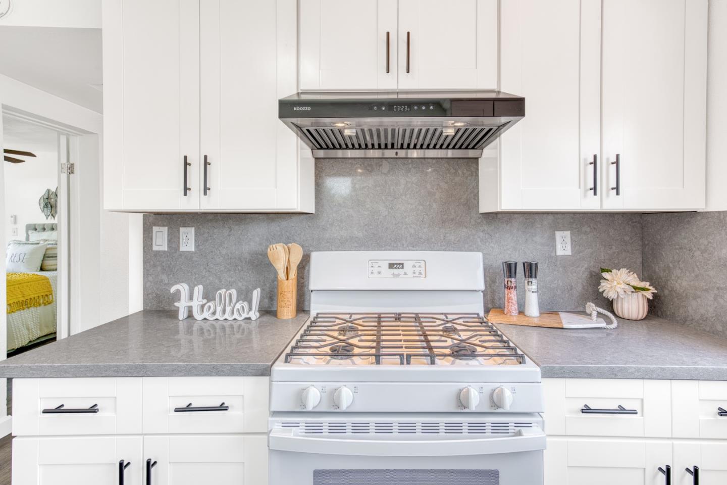 Detail Gallery Image 15 of 55 For 209 N 16th St, San Jose,  CA 95112 - 2 Beds | 2 Baths