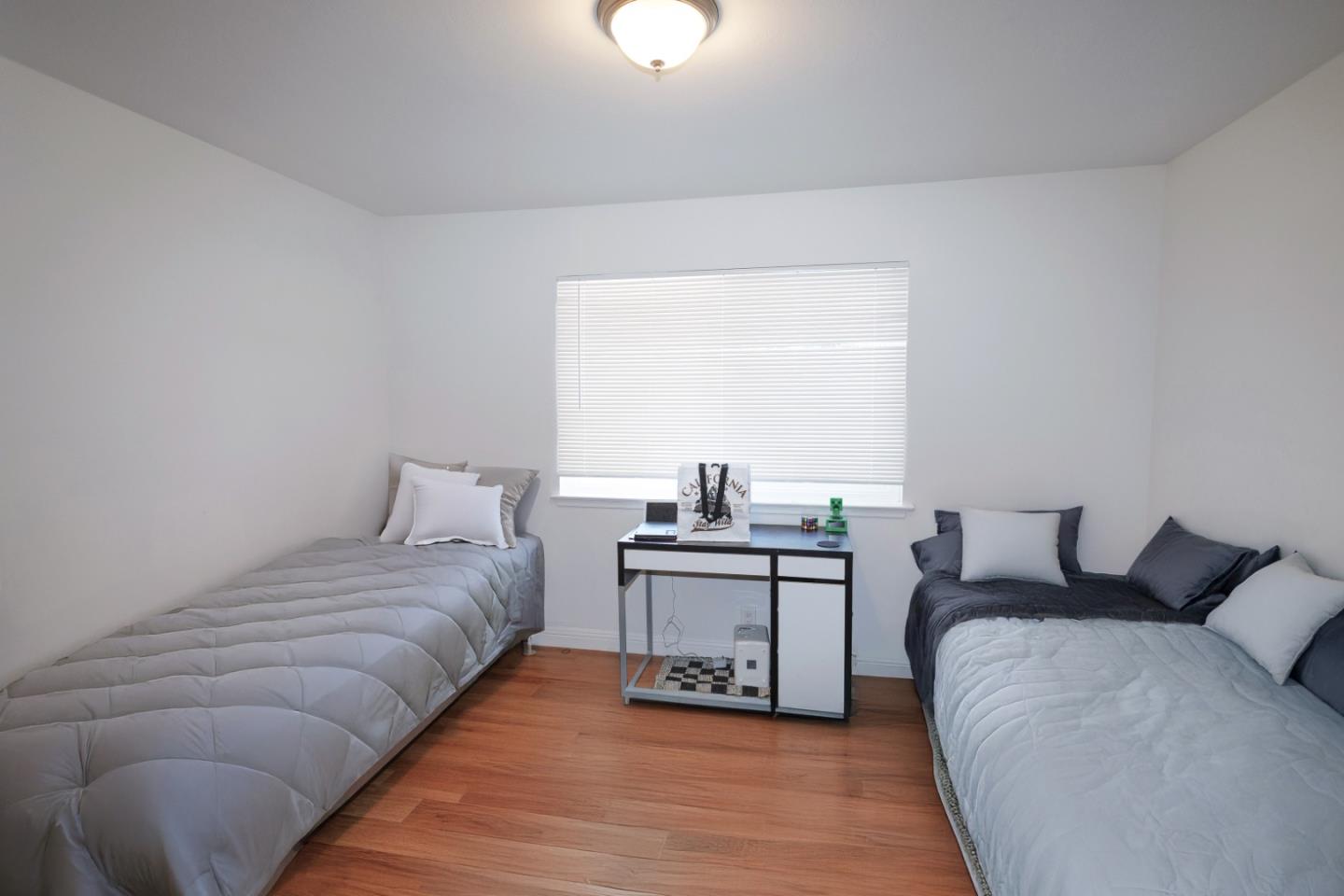 Detail Gallery Image 36 of 52 For 2186 Carlmont Dr, Belmont,  CA 94002 - – Beds | – Baths