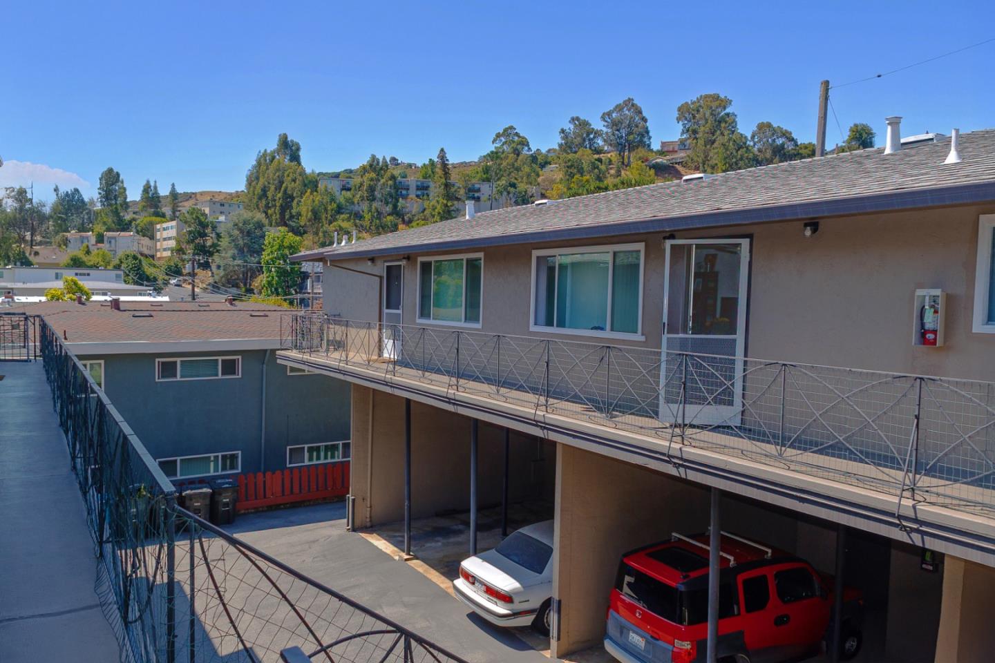 Detail Gallery Image 46 of 52 For 2186 Carlmont Dr, Belmont,  CA 94002 - – Beds | – Baths