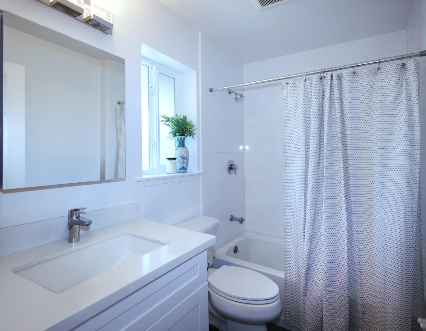 Detail Gallery Image 9 of 52 For 2186 Carlmont Dr, Belmont,  CA 94002 - – Beds | – Baths