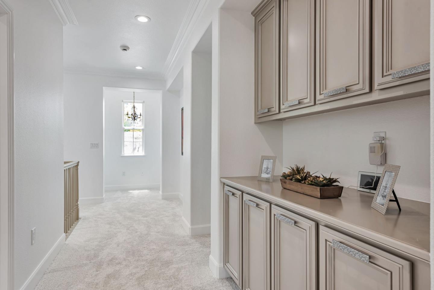 Detail Gallery Image 17 of 34 For 1735 Whispering Willow Pl, San Jose,  CA 95125 - 4 Beds | 2/1 Baths