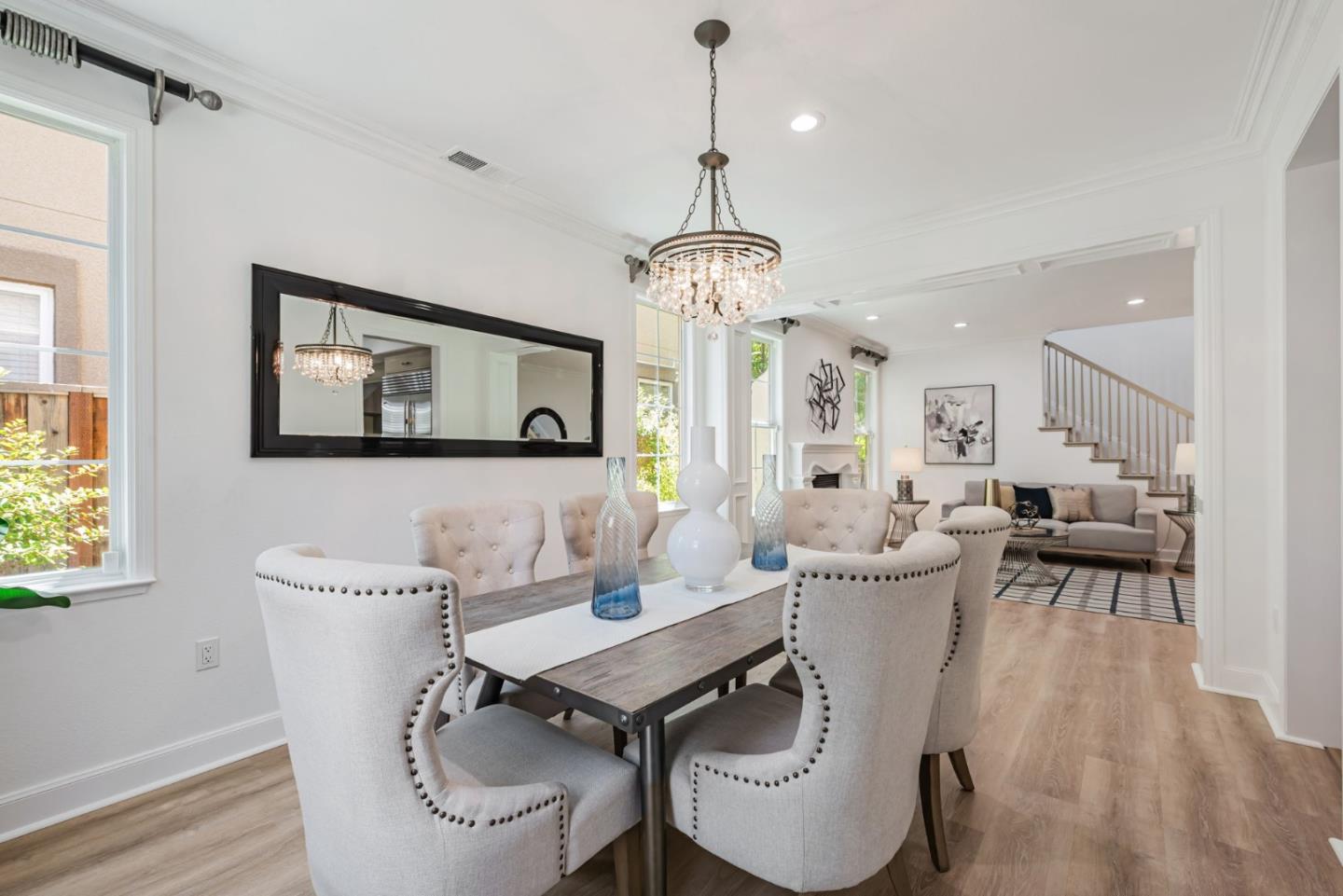 Detail Gallery Image 8 of 34 For 1735 Whispering Willow Pl, San Jose,  CA 95125 - 4 Beds | 2/1 Baths