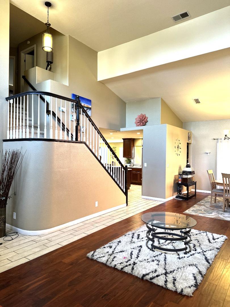 Detail Gallery Image 14 of 36 For 2613 Medinah Ct, Modesto,  CA 95355 - 3 Beds | 2/1 Baths