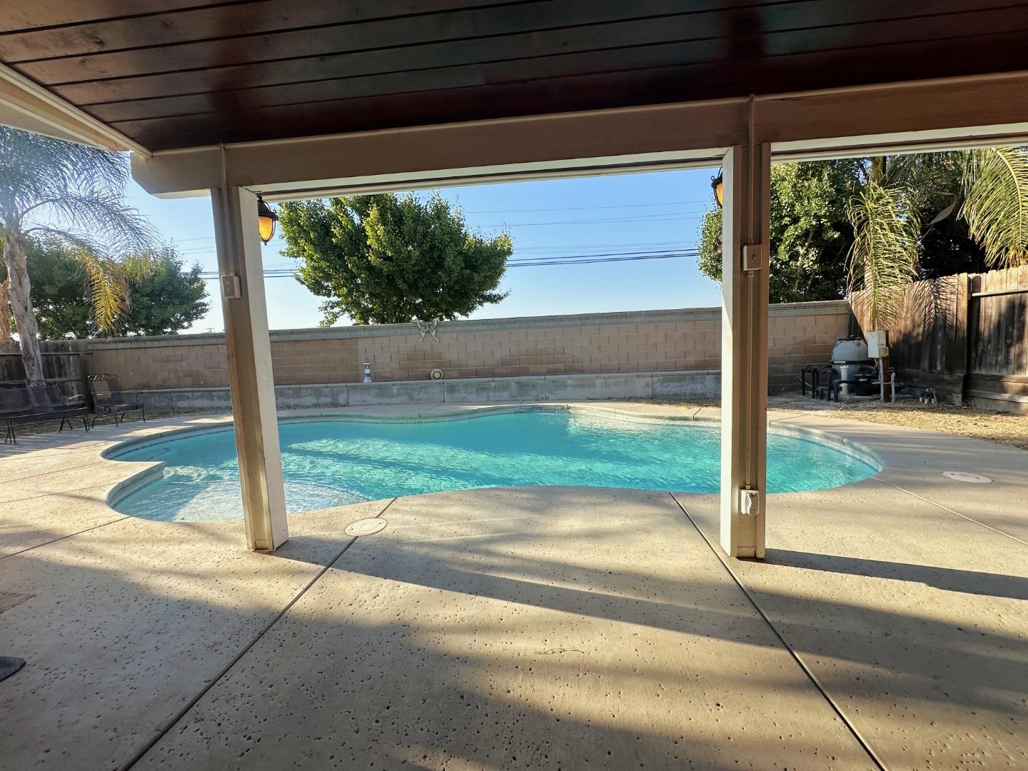 Detail Gallery Image 27 of 36 For 2613 Medinah Ct, Modesto,  CA 95355 - 3 Beds | 2/1 Baths