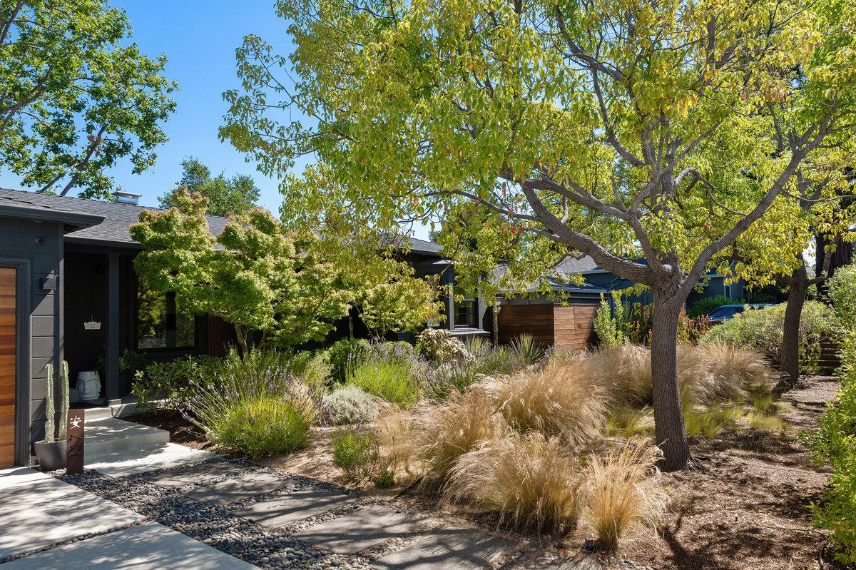 Detail Gallery Image 2 of 66 For 137 30th Ave, San Mateo,  CA 94403 - 3 Beds | 2 Baths