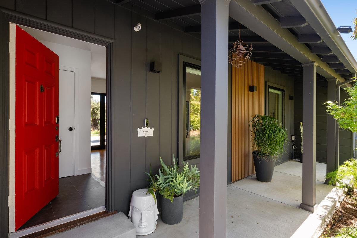 Detail Gallery Image 3 of 66 For 137 30th Ave, San Mateo,  CA 94403 - 3 Beds | 2 Baths