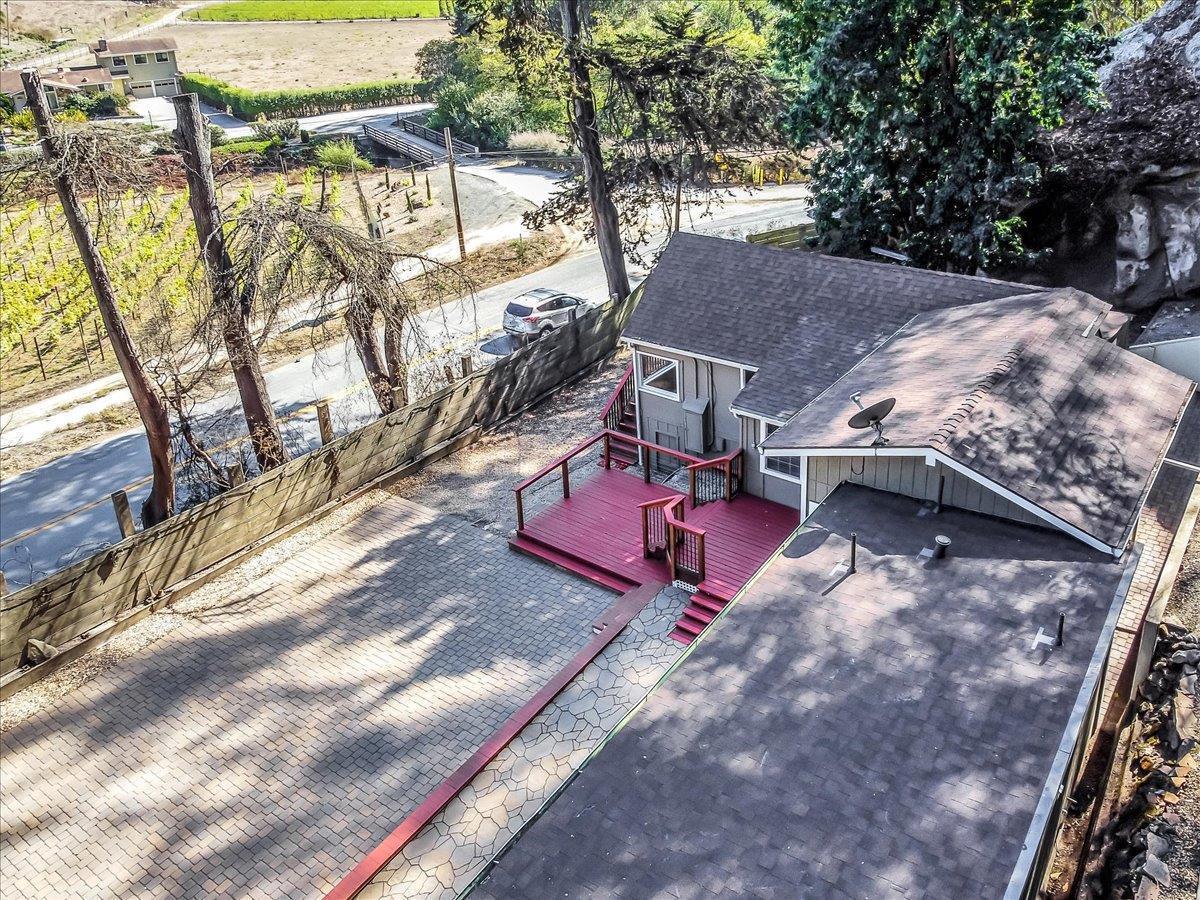 Detail Gallery Image 18 of 43 For 11880 San Mateo Rd, Half Moon Bay,  CA 94019 - 2 Beds | 2 Baths