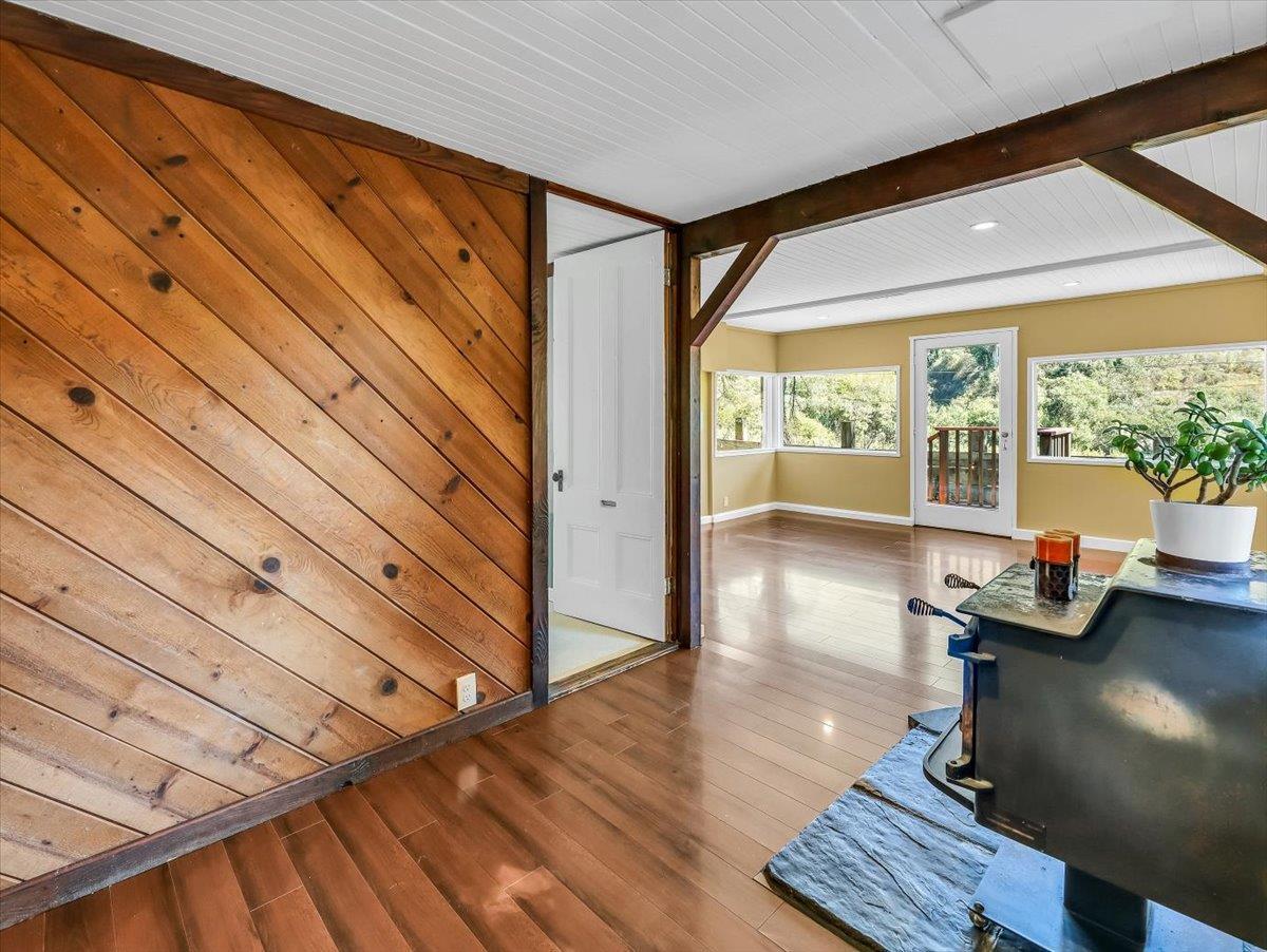 Detail Gallery Image 24 of 43 For 11880 San Mateo Rd, Half Moon Bay,  CA 94019 - 2 Beds | 2 Baths