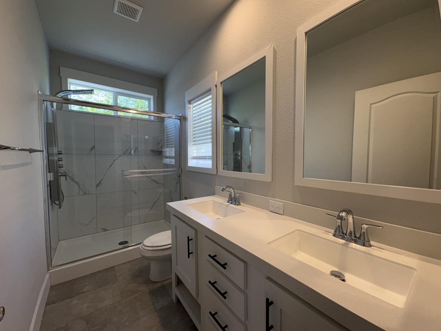Detail Gallery Image 12 of 24 For 1515 N Milpitas Blvd #66,  Milpitas,  CA 95035 - 3 Beds | 2 Baths