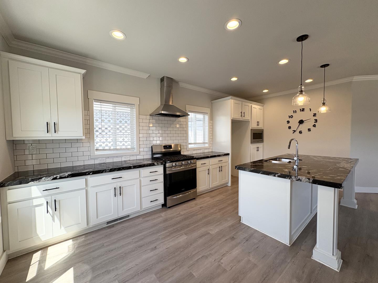 Detail Gallery Image 5 of 24 For 1515 N Milpitas Blvd #66,  Milpitas,  CA 95035 - 3 Beds | 2 Baths
