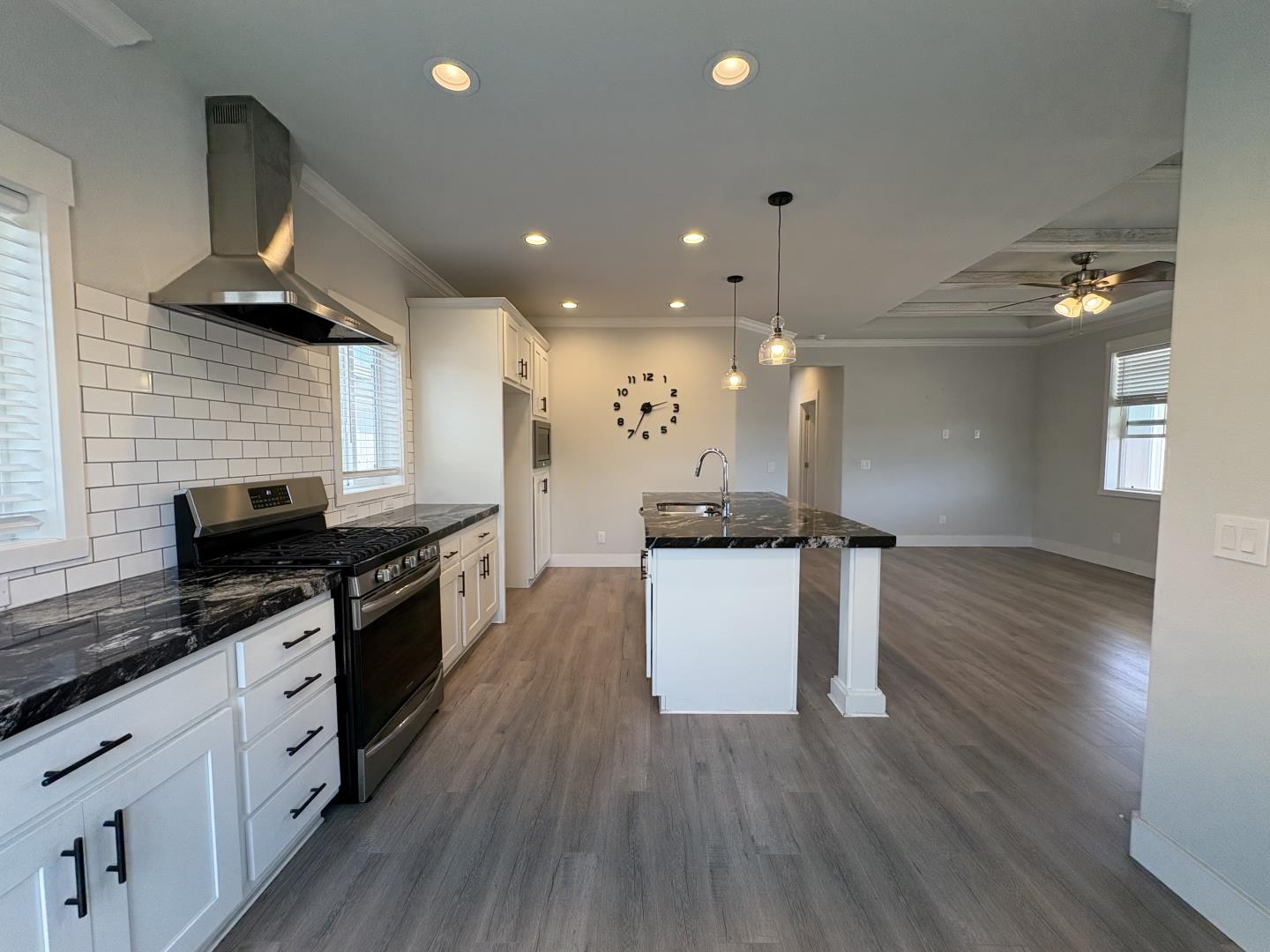 Detail Gallery Image 6 of 24 For 1515 N Milpitas Blvd #66,  Milpitas,  CA 95035 - 3 Beds | 2 Baths