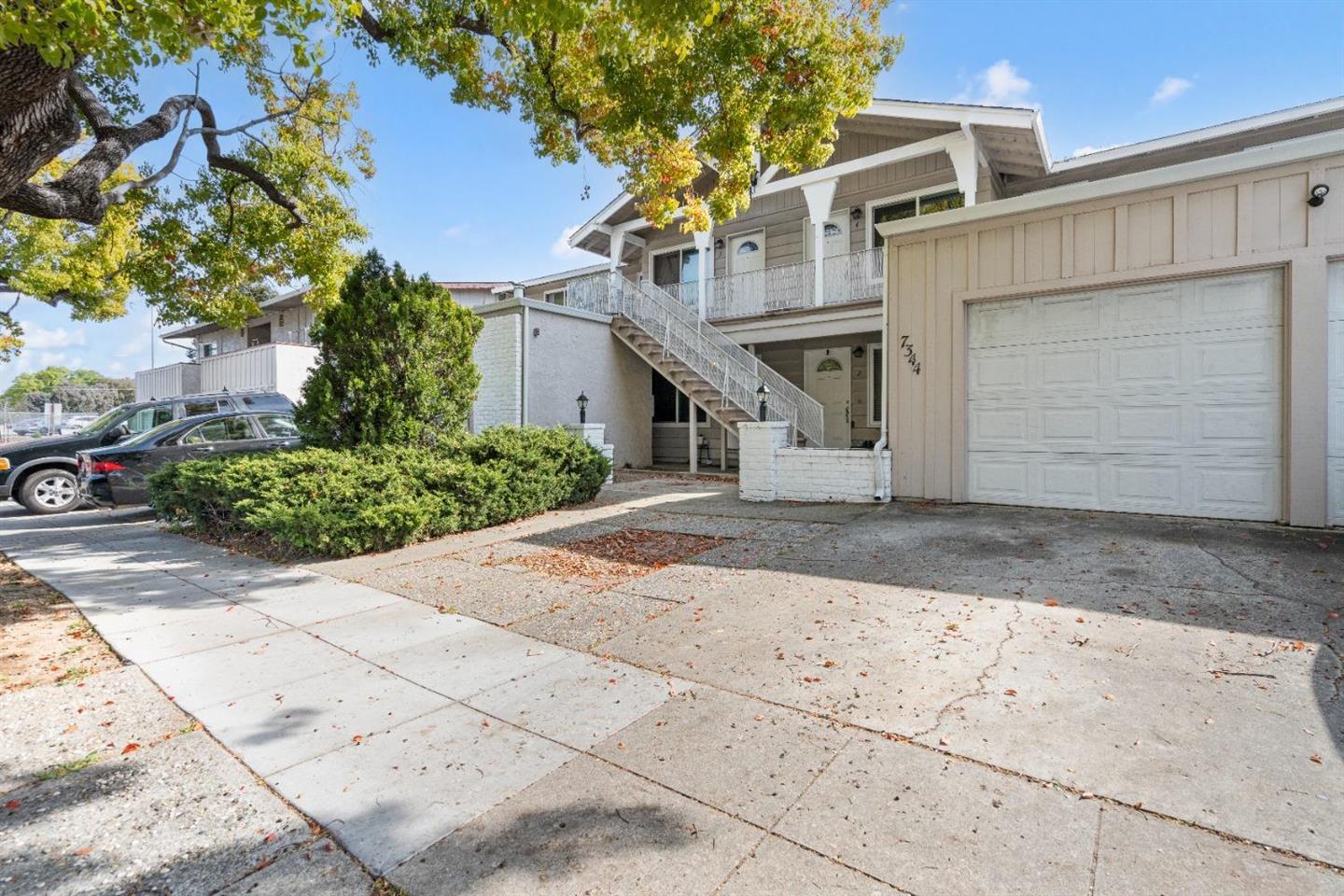 Detail Gallery Image 2 of 19 For 7344 Rainbow Dr, Cupertino,  CA 95014 - – Beds | – Baths