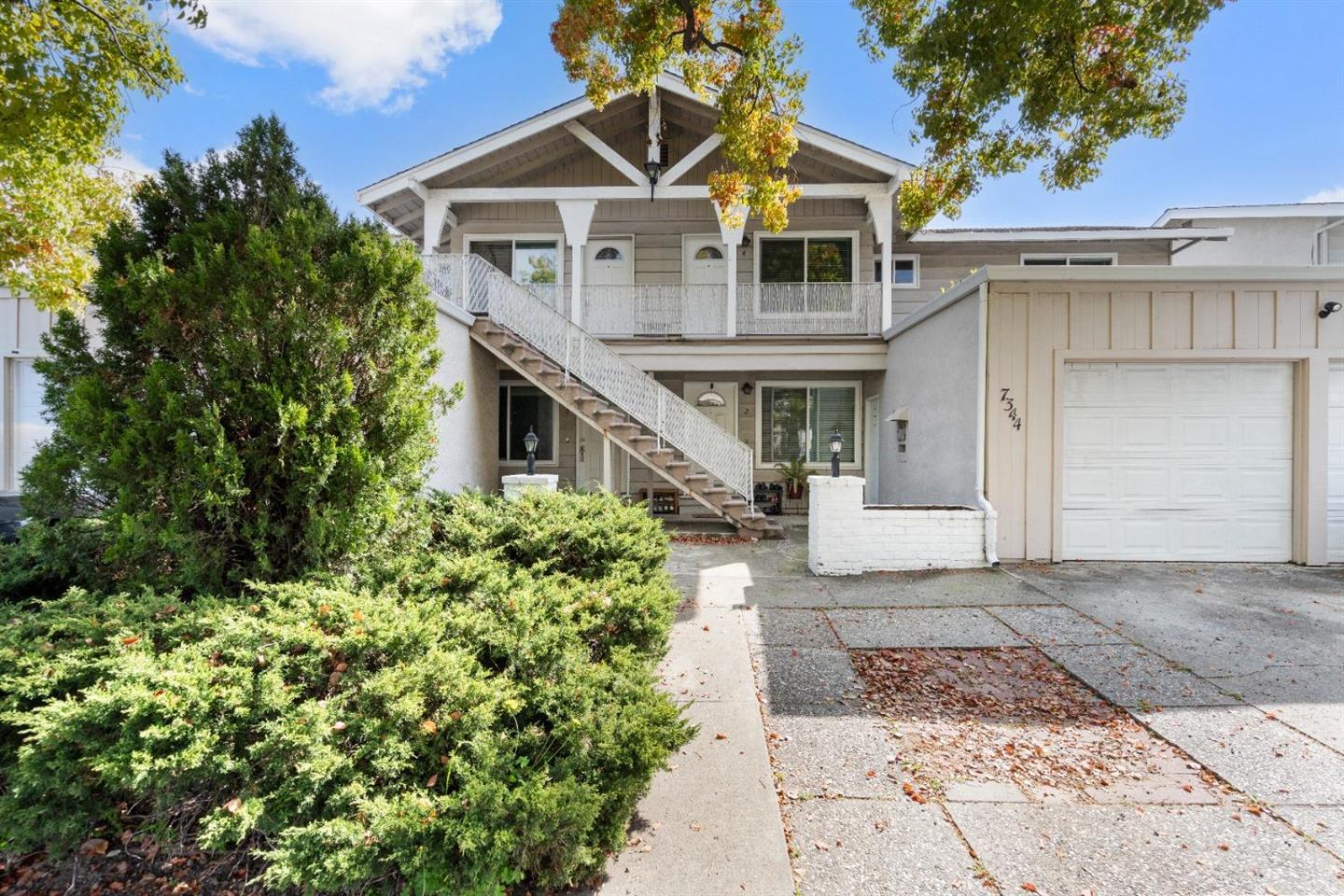 Detail Gallery Image 4 of 19 For 7344 Rainbow Dr, Cupertino,  CA 95014 - – Beds | – Baths