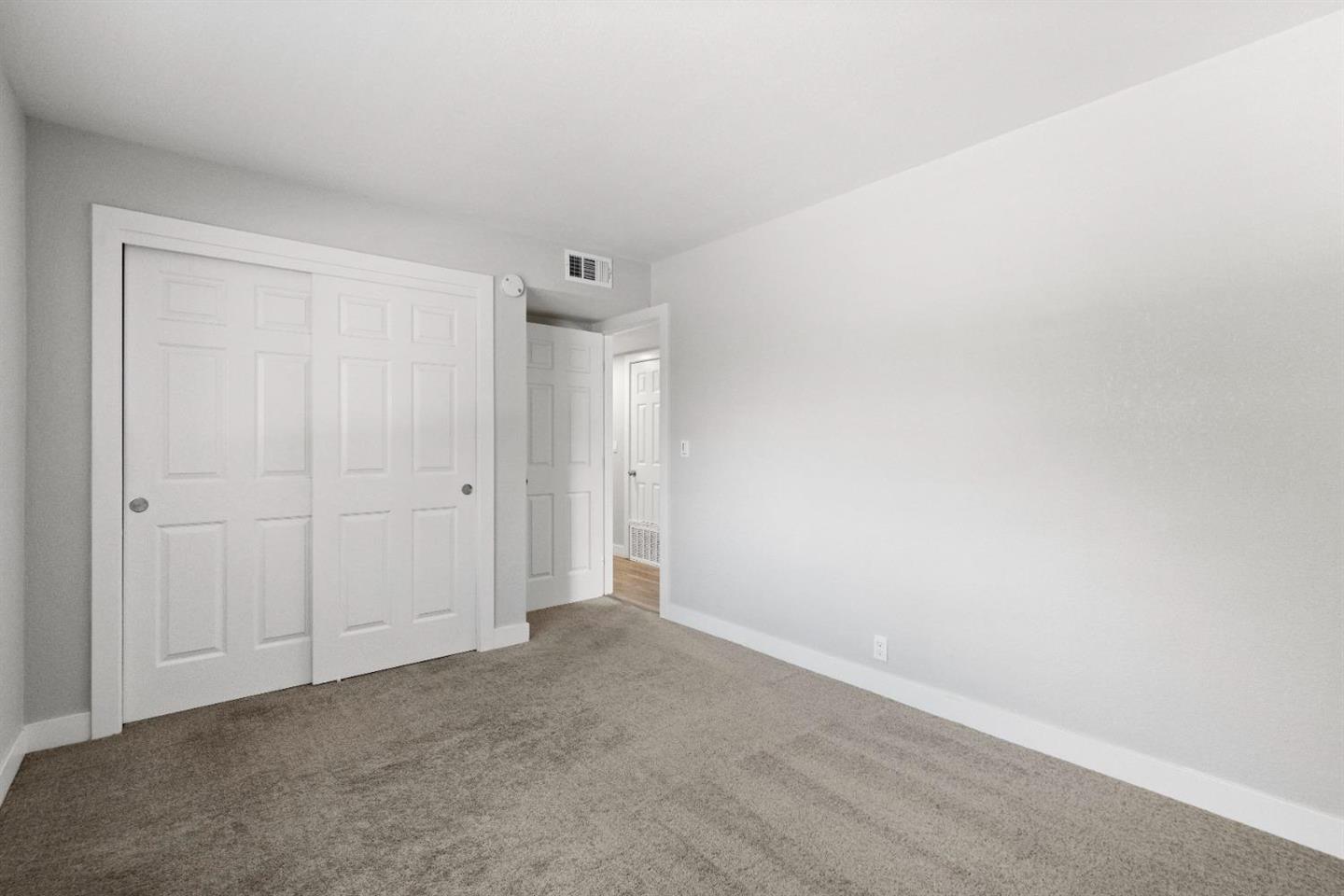 Detail Gallery Image 8 of 19 For 7344 Rainbow Dr, Cupertino,  CA 95014 - – Beds | – Baths