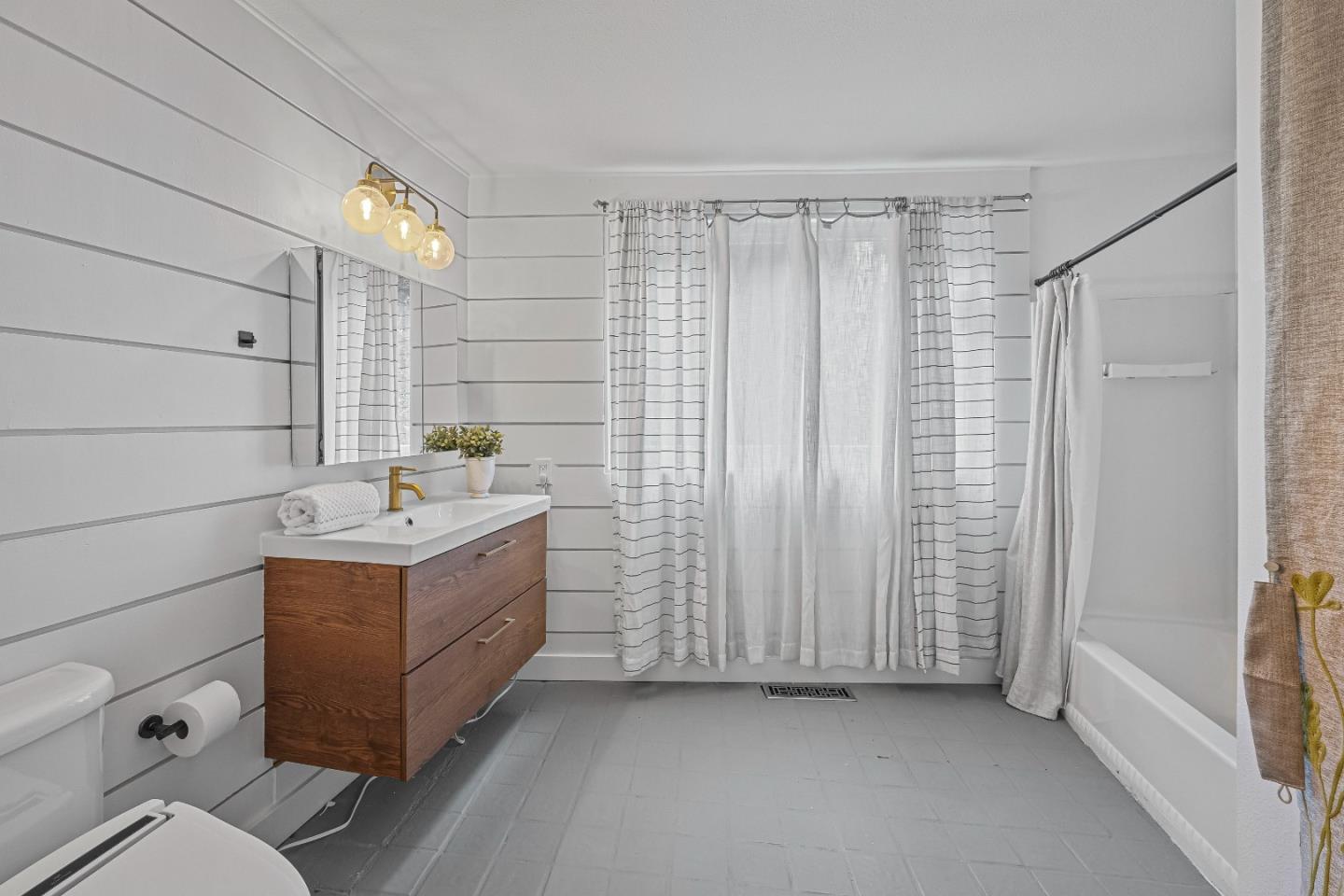 Detail Gallery Image 39 of 57 For 321 Valencia Rd, Aptos,  CA 95003 - 4 Beds | 2 Baths