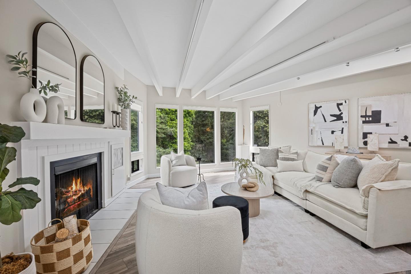Detail Gallery Image 7 of 57 For 321 Valencia Rd, Aptos,  CA 95003 - 4 Beds | 2 Baths