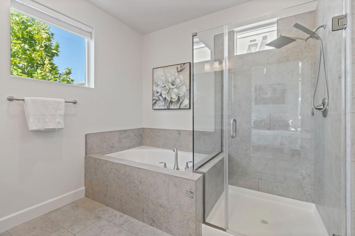 Detail Gallery Image 35 of 63 For 178 Llano De Los Robles Ave, San Jose,  CA 95136 - 4 Beds | 3/1 Baths