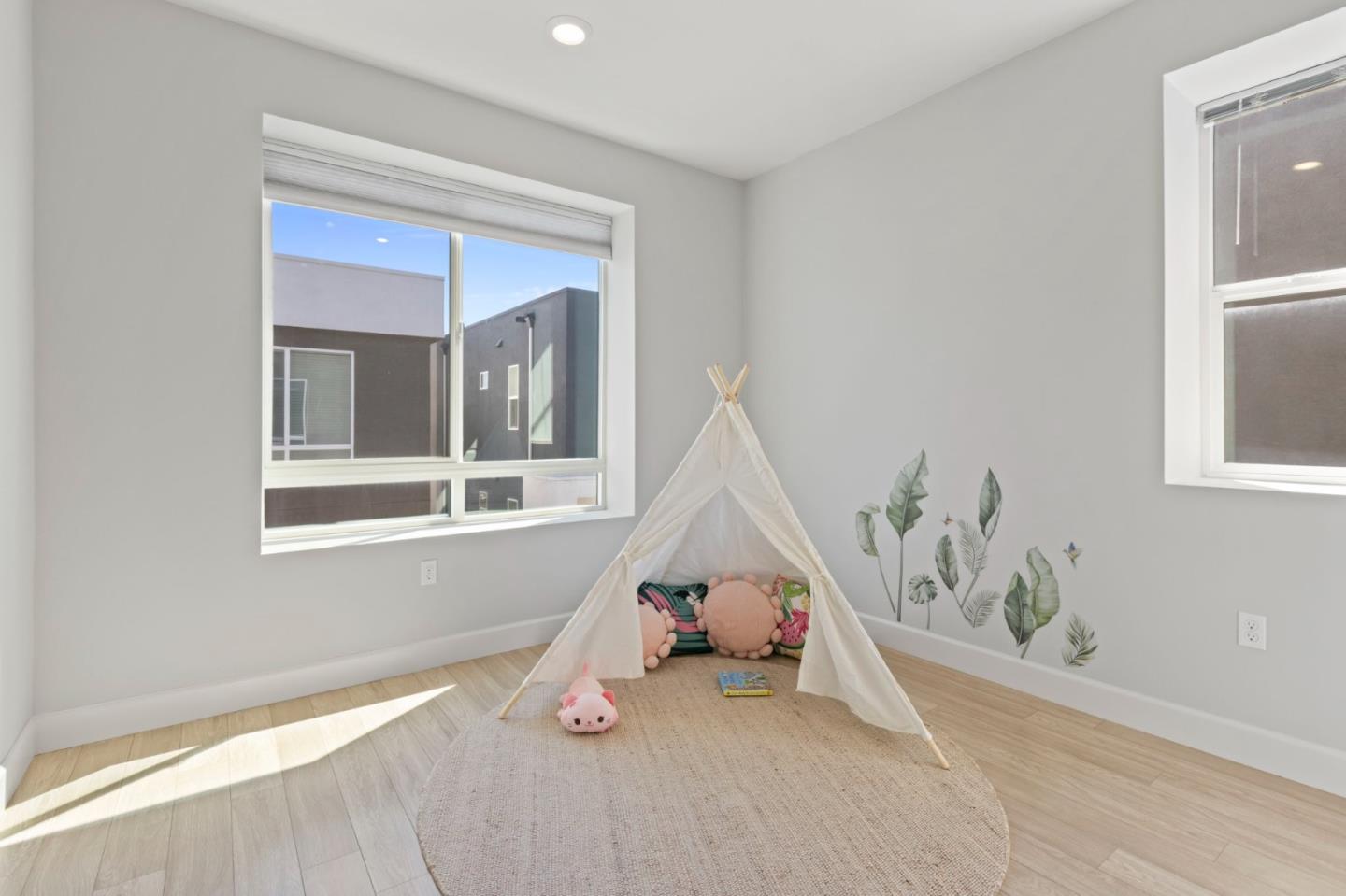 Detail Gallery Image 43 of 63 For 178 Llano De Los Robles Ave, San Jose,  CA 95136 - 4 Beds | 3/1 Baths