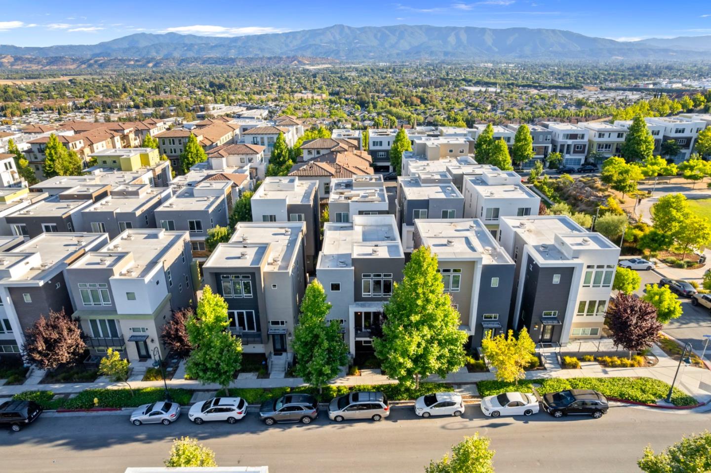 Detail Gallery Image 60 of 63 For 178 Llano De Los Robles Ave, San Jose,  CA 95136 - 4 Beds | 3/1 Baths