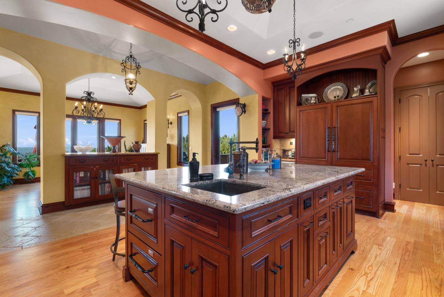 Detail Gallery Image 25 of 96 For 2053 Weston Rd, Scotts Valley,  CA 95066 - 4 Beds | 4/1 Baths