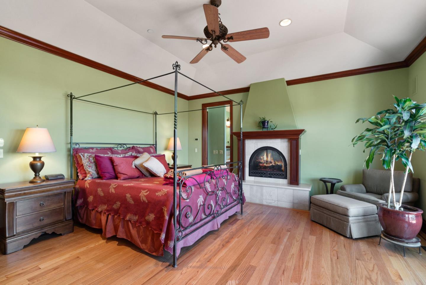 Detail Gallery Image 37 of 96 For 2053 Weston Rd, Scotts Valley,  CA 95066 - 4 Beds | 4/1 Baths