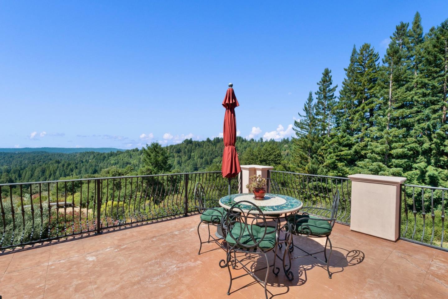 Detail Gallery Image 76 of 96 For 2053 Weston Rd, Scotts Valley,  CA 95066 - 4 Beds | 4/1 Baths