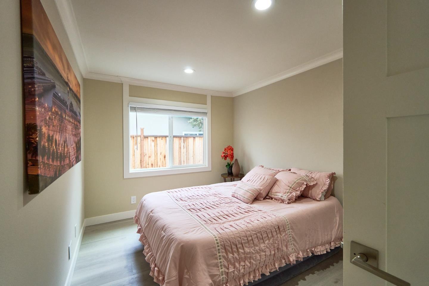 Detail Gallery Image 13 of 28 For 470 Holly Way, Milpitas,  CA 95035 - 4 Beds | 2 Baths
