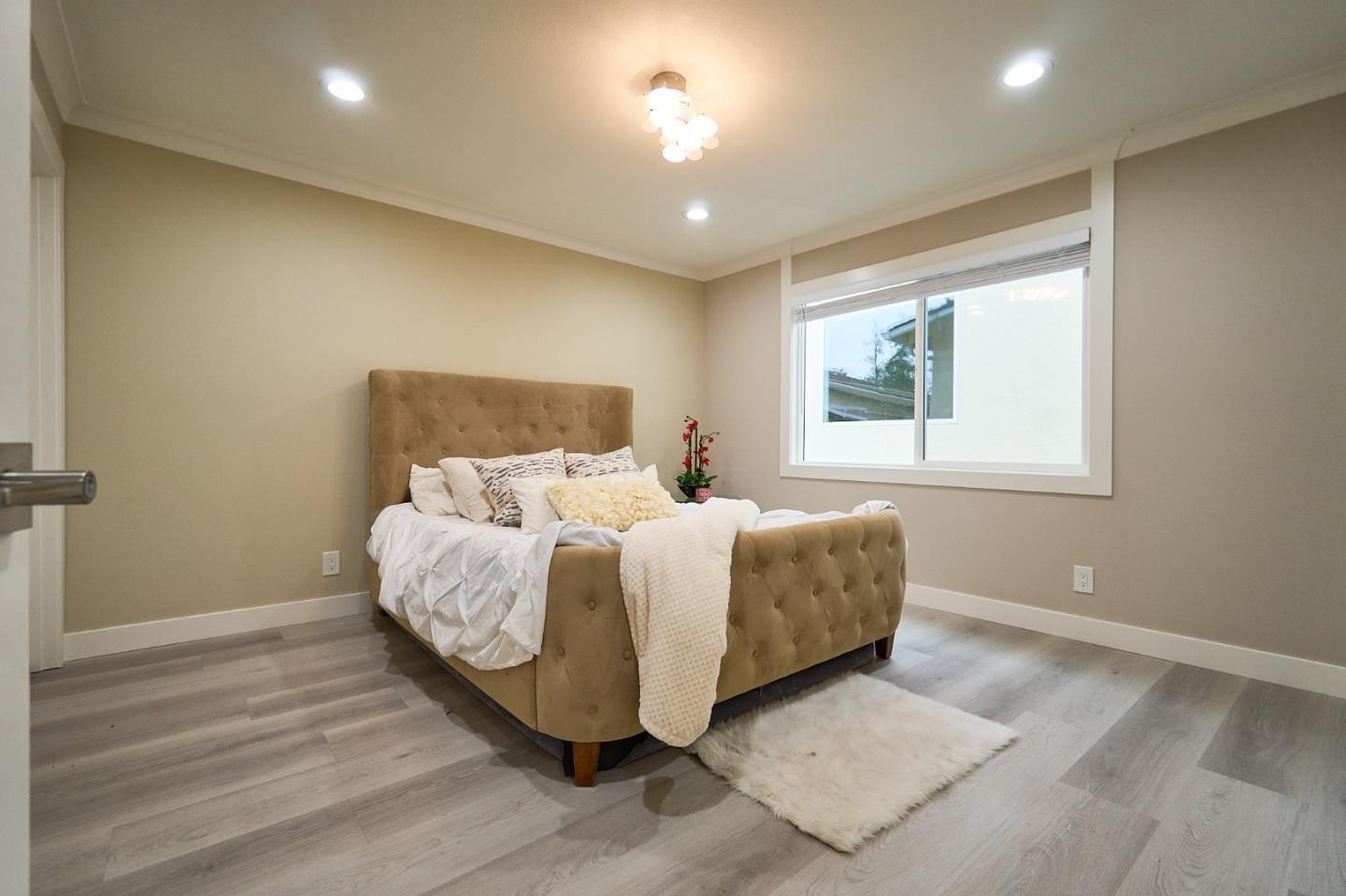 Detail Gallery Image 15 of 28 For 470 Holly Way, Milpitas,  CA 95035 - 4 Beds | 2 Baths