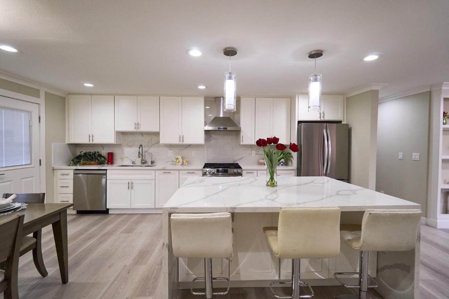 Detail Gallery Image 9 of 28 For 470 Holly Way, Milpitas,  CA 95035 - 4 Beds | 2 Baths