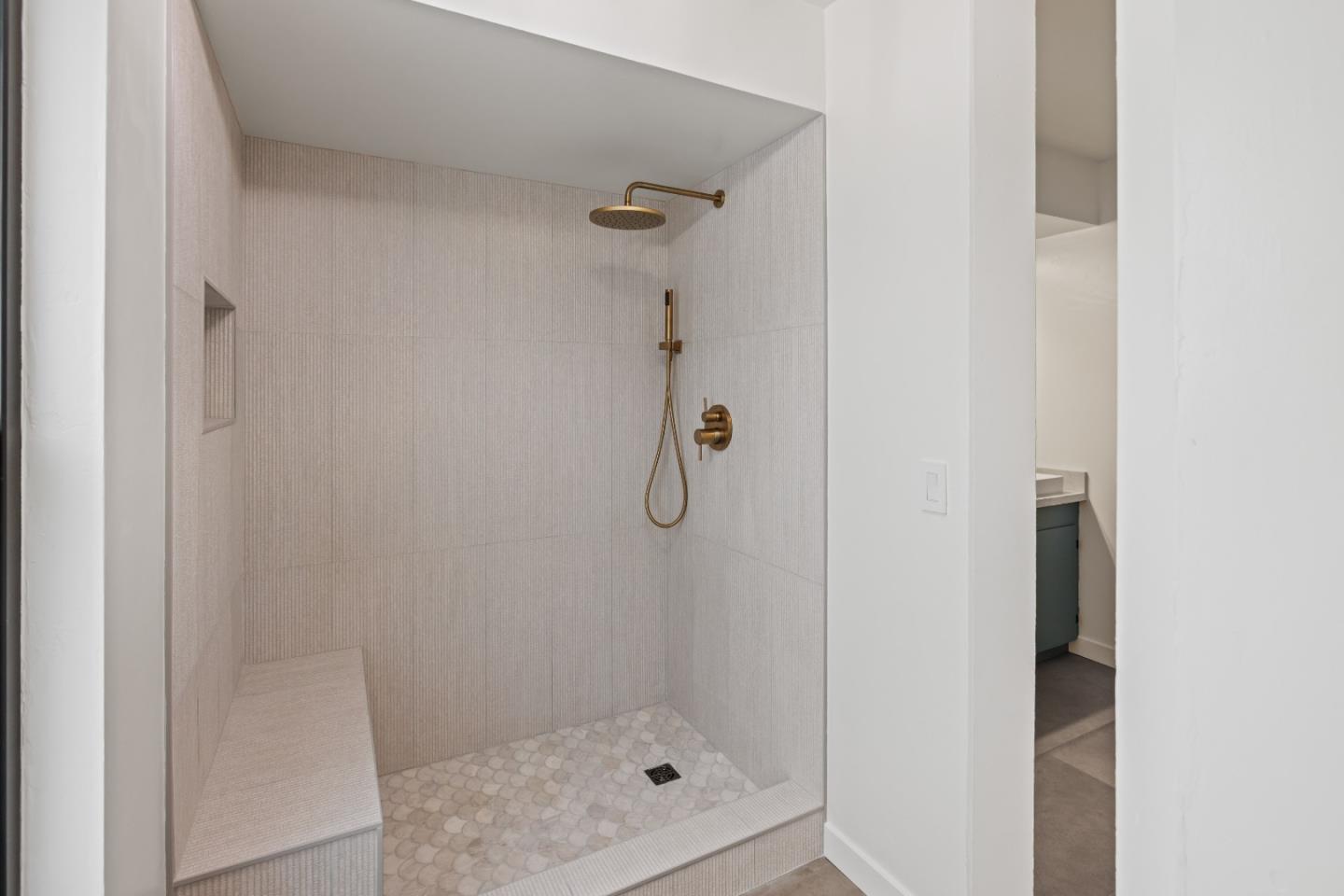 Detail Gallery Image 27 of 43 For 25 Coral St, Pacific Grove,  CA 93950 - 3 Beds | 2 Baths