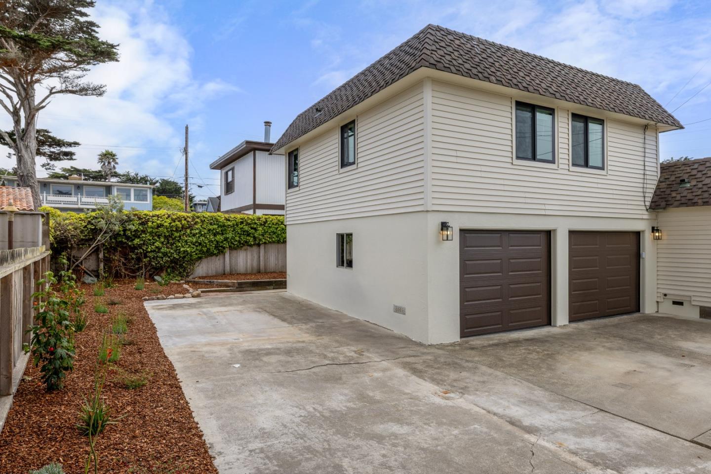 Detail Gallery Image 41 of 43 For 25 Coral St, Pacific Grove,  CA 93950 - 3 Beds | 2 Baths