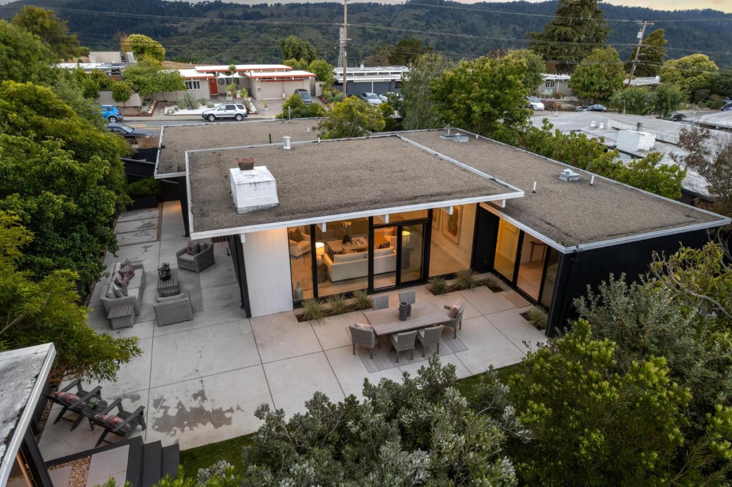 Detail Gallery Image 108 of 121 For 1651 Lexington, San Mateo,  CA 94402 - 3 Beds | 2 Baths
