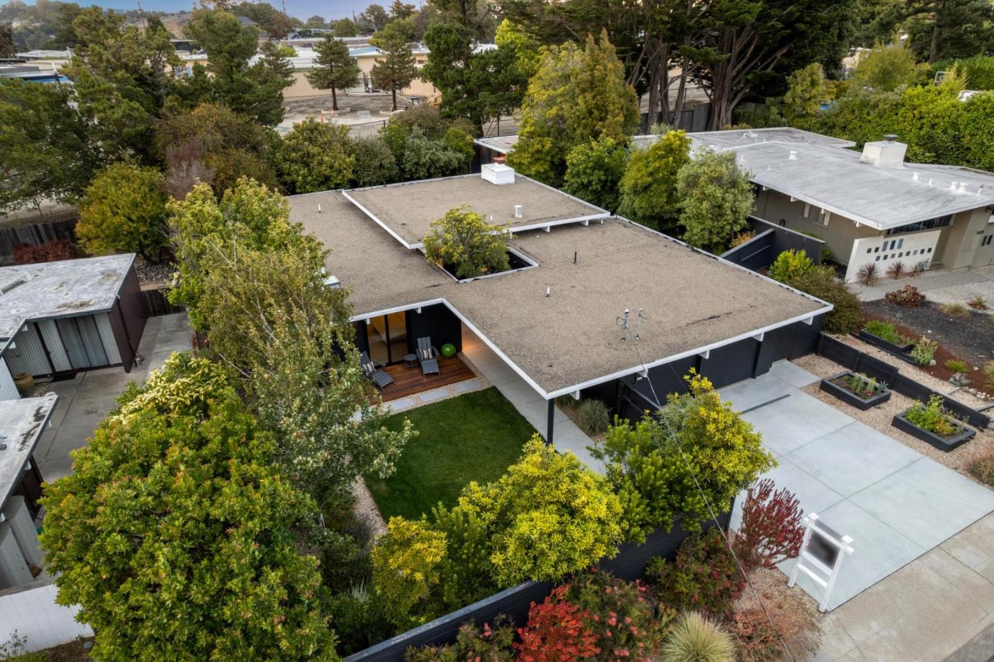 Detail Gallery Image 115 of 121 For 1651 Lexington, San Mateo,  CA 94402 - 3 Beds | 2 Baths