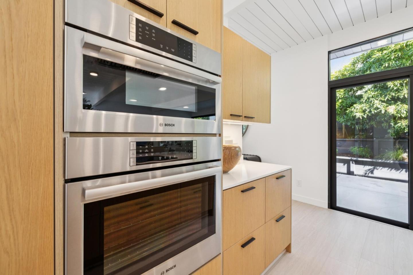 Detail Gallery Image 21 of 121 For 1651 Lexington, San Mateo,  CA 94402 - 3 Beds | 2 Baths