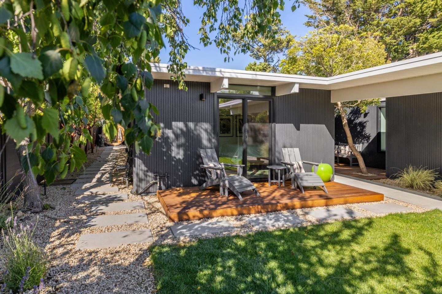 Detail Gallery Image 82 of 121 For 1651 Lexington, San Mateo,  CA 94402 - 3 Beds | 2 Baths