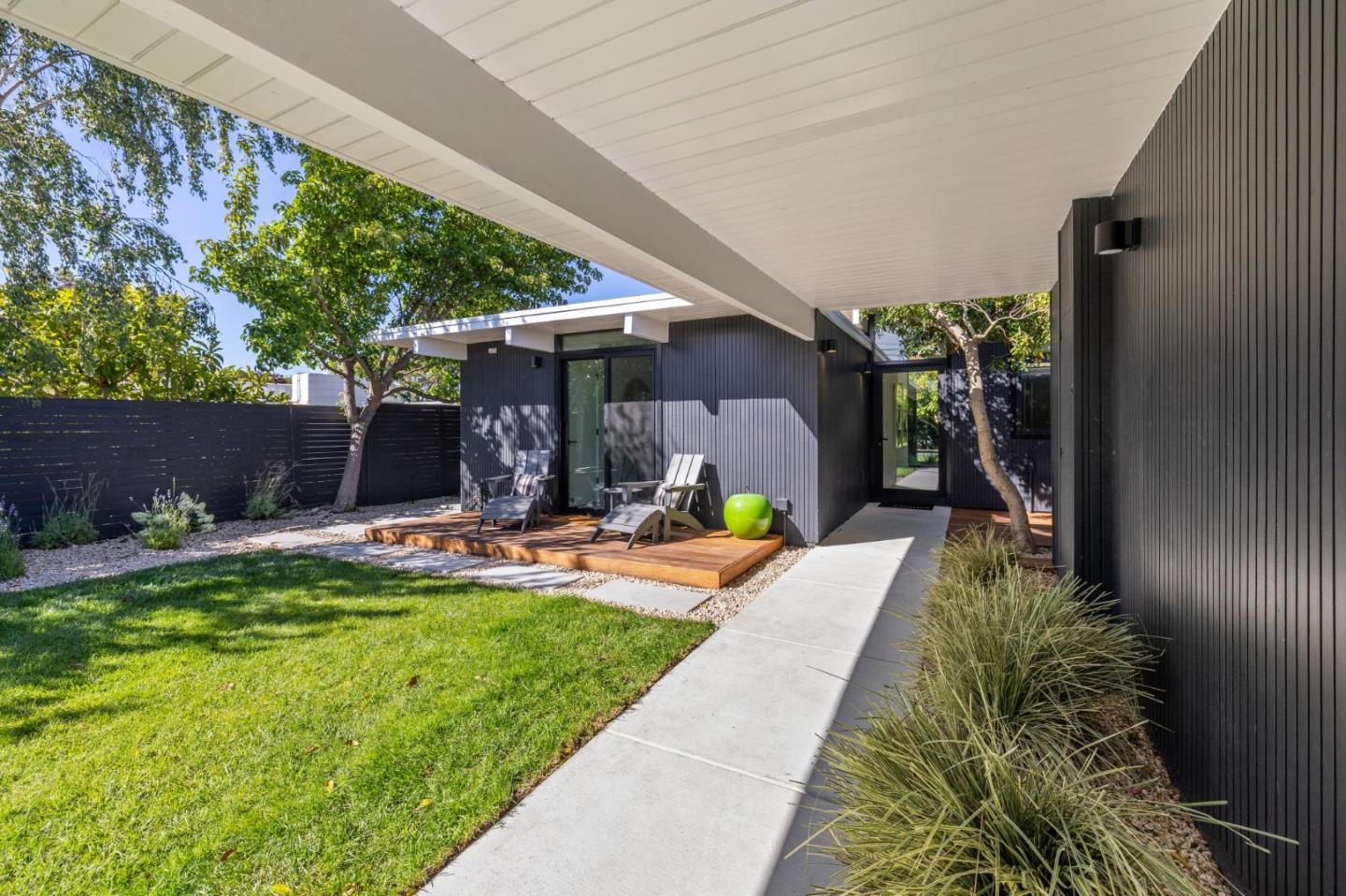 Detail Gallery Image 83 of 121 For 1651 Lexington, San Mateo,  CA 94402 - 3 Beds | 2 Baths