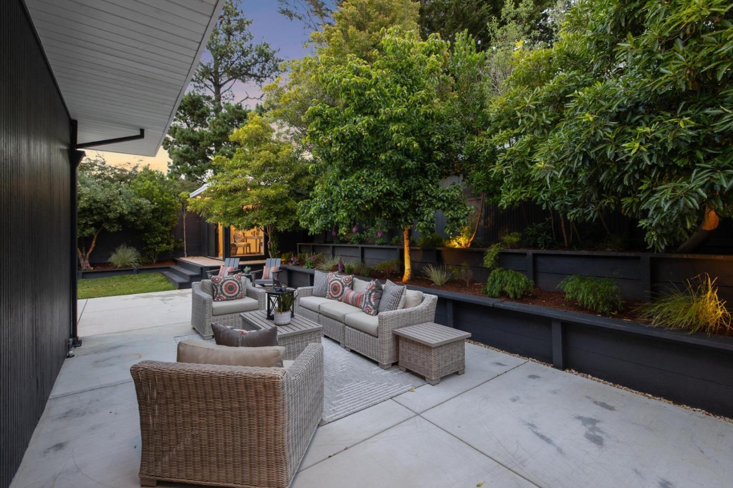 Detail Gallery Image 98 of 121 For 1651 Lexington, San Mateo,  CA 94402 - 3 Beds | 2 Baths