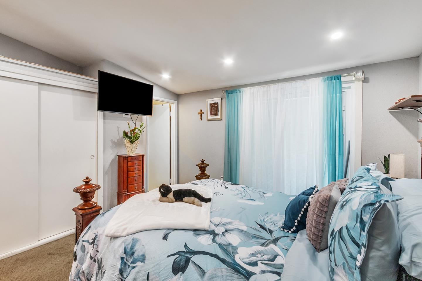 Detail Gallery Image 19 of 44 For 1916 Loyola Dr, San Jose,  CA 95122 - 3 Beds | 2 Baths
