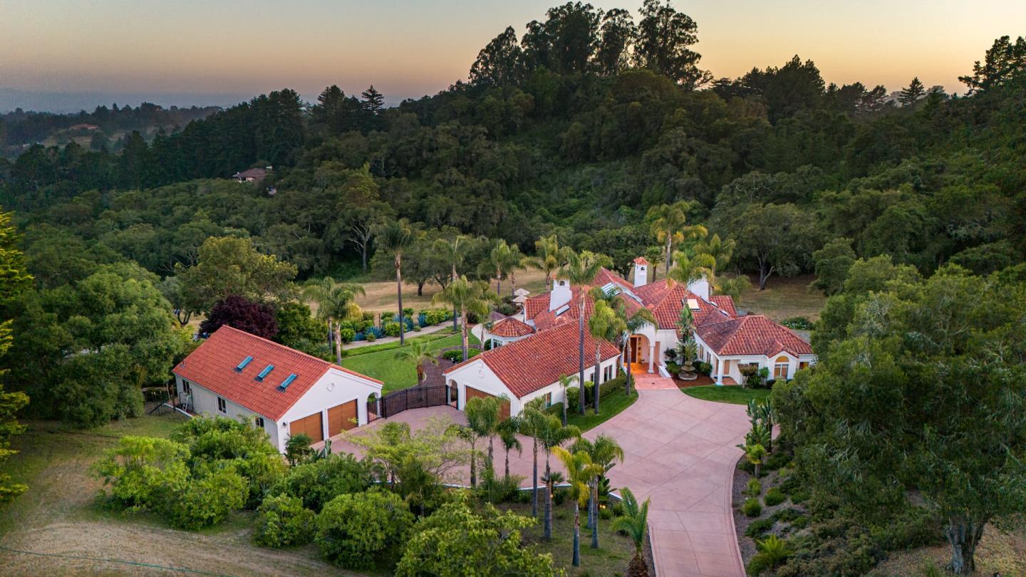 Detail Gallery Image 4 of 53 For 235 Vista Del Pajaro Rd, Corralitos,  CA 95076 - 4 Beds | 2/1 Baths